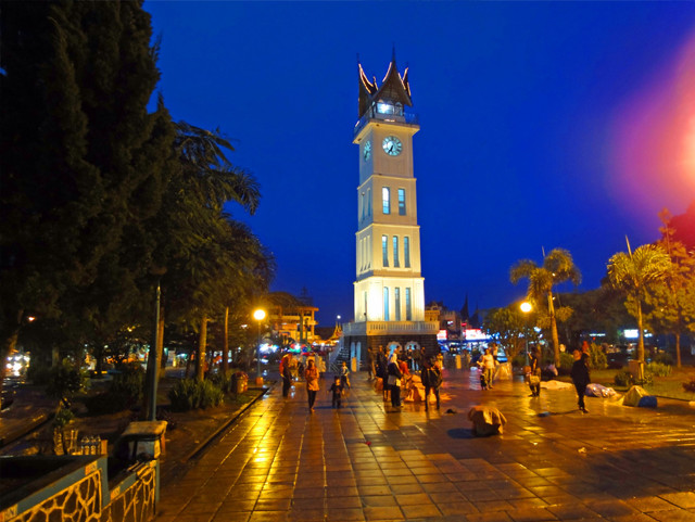 Siti Nurbaya Bridge